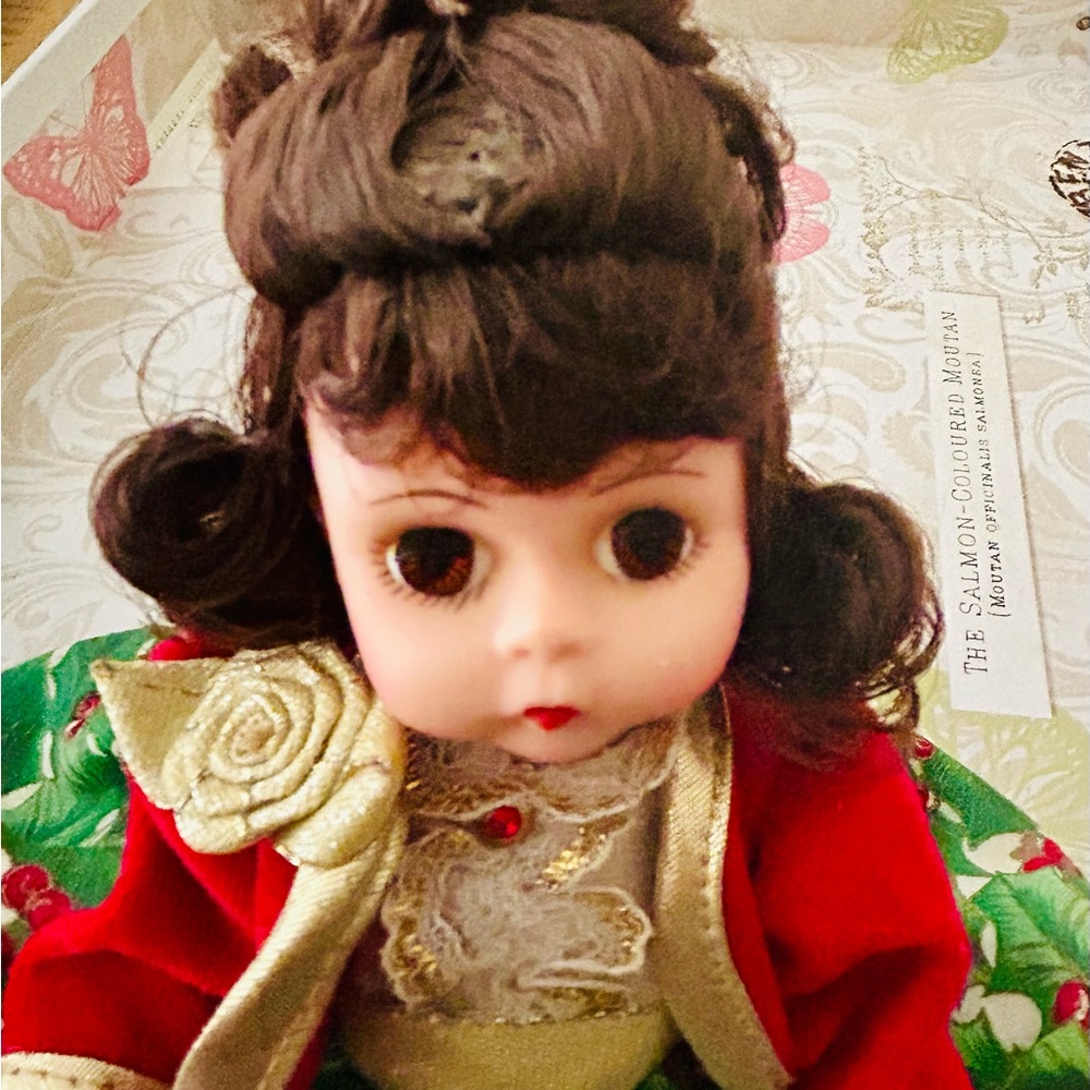 “Home for the Holidays“ Madame Alexander Vintage Doll
